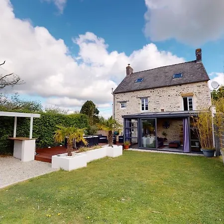 Feriehus Les 3 Pommiers : En Suisse Normande Donnay