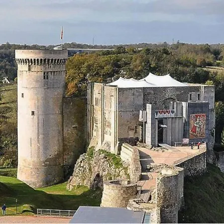 Les 3 Pommiers : En Suisse Normande *