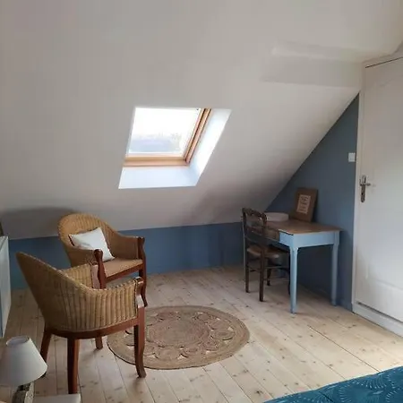 Feriehus Les 3 Pommiers : En Suisse Normande Donnay